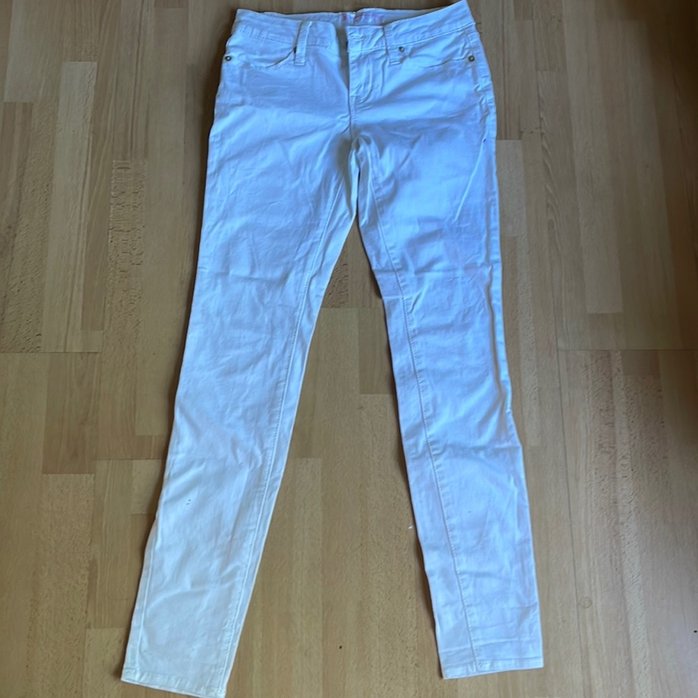 White Jeans